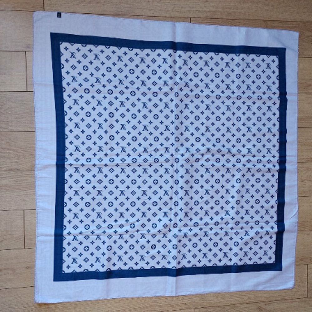 Louis Vuitton White and Navy Monogram Silk Scarf